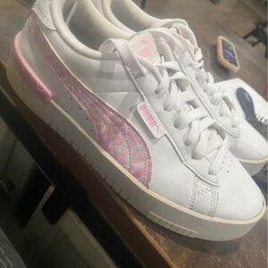 Puma White Low-Top Sneakers with Pink Snake-Print Stripe